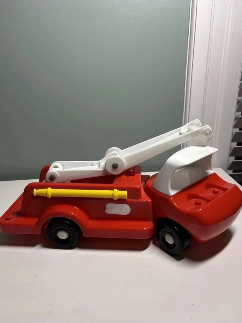 Little Tikes Toddle Tots Fire Engine Fire Truck Vintage Firetruck Toy